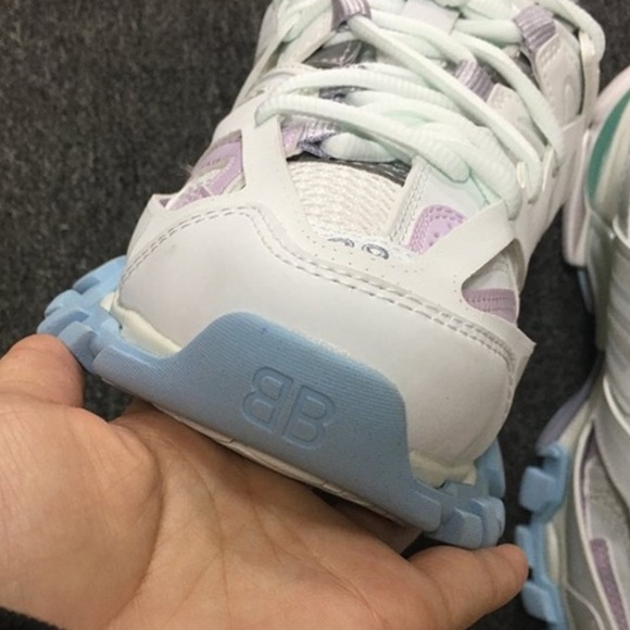 Balenciaga track sneakers - Picture 3 of 6